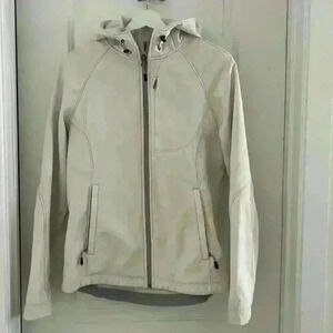 Kirkland White Jacket